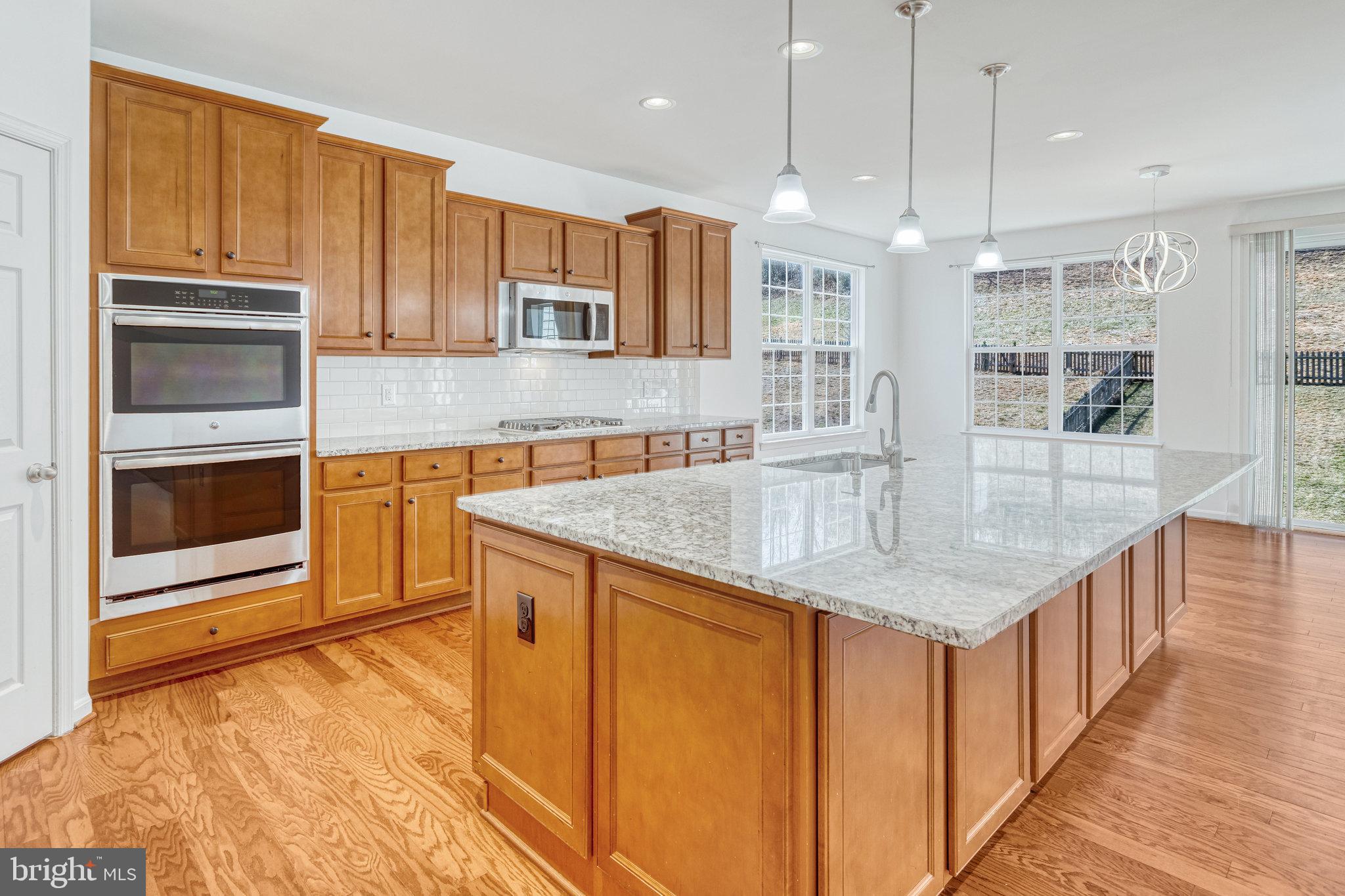 35 Woodford Dr