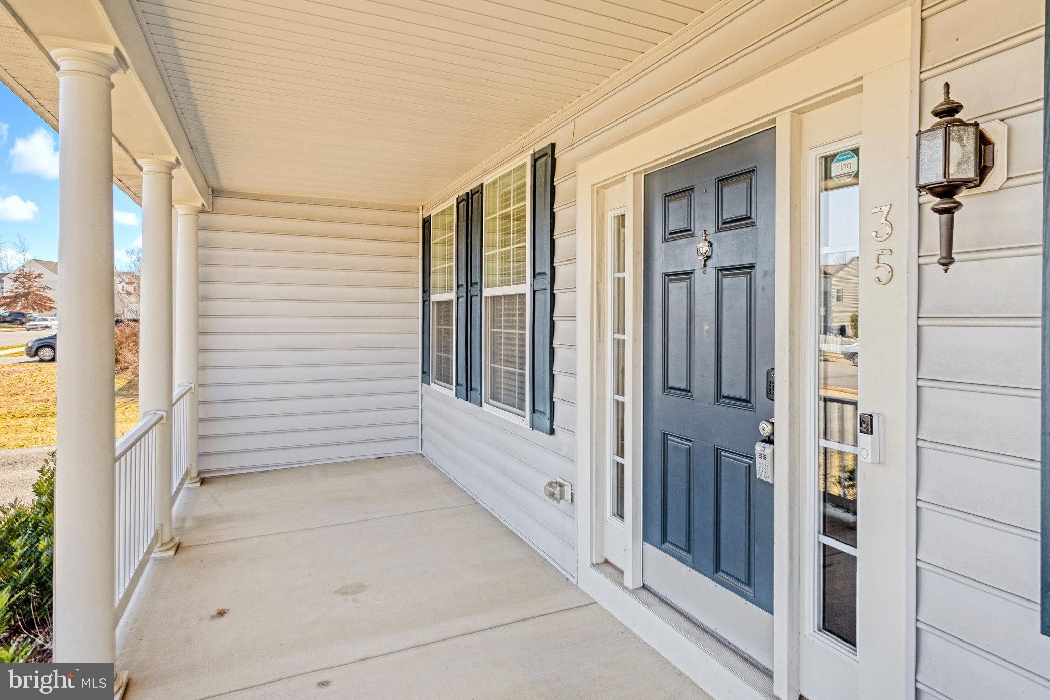 35 Woodford Dr