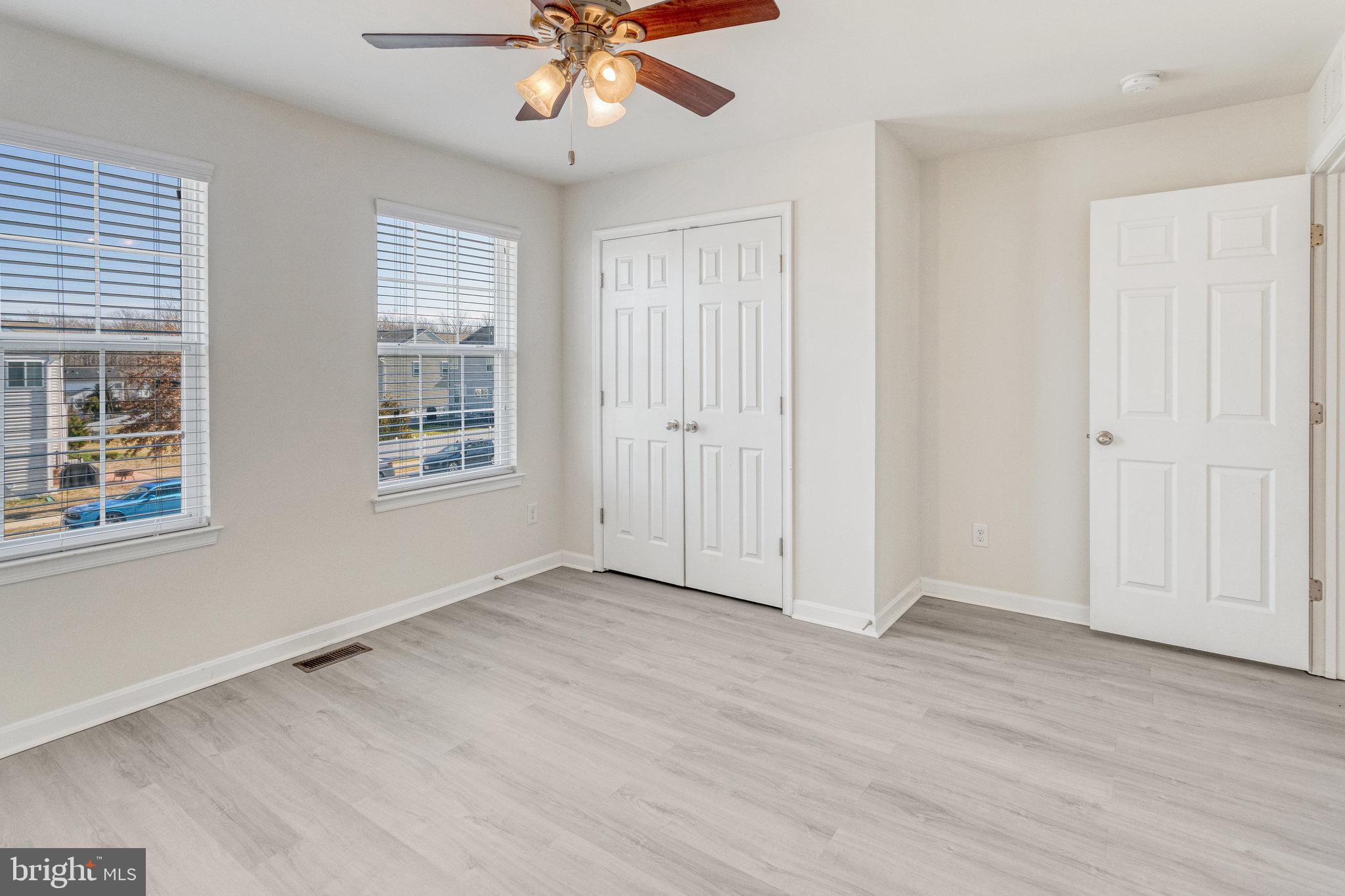35 Woodford Dr