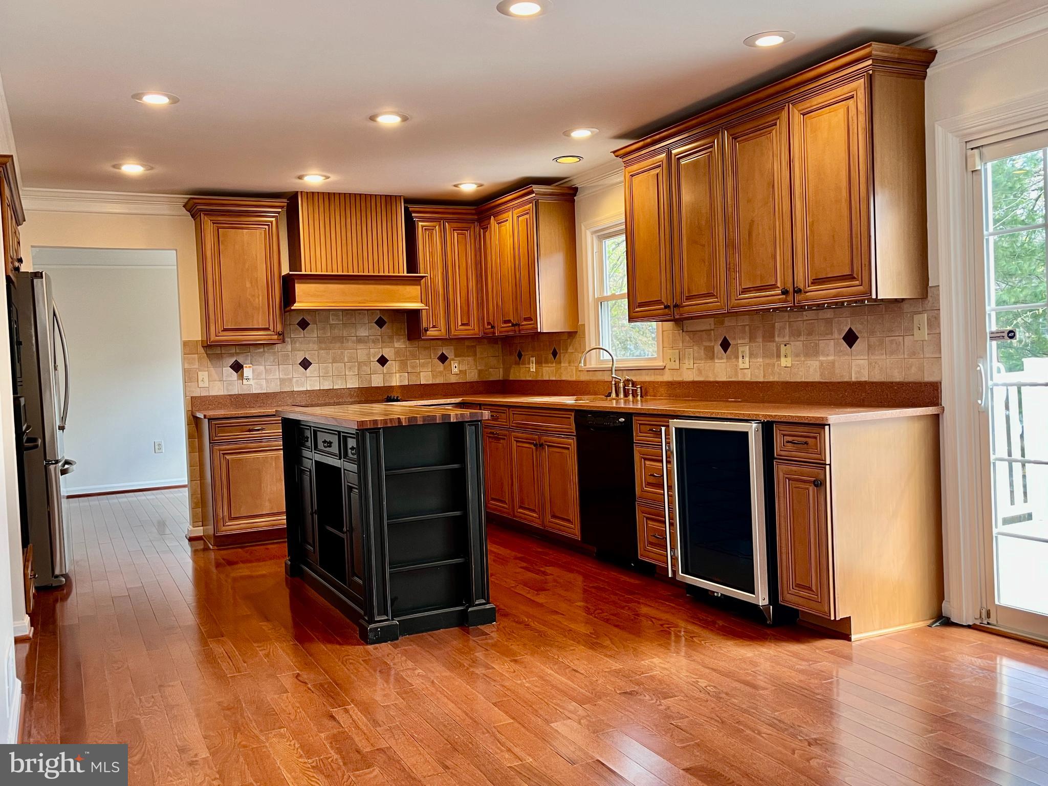 63 Cookson Dr