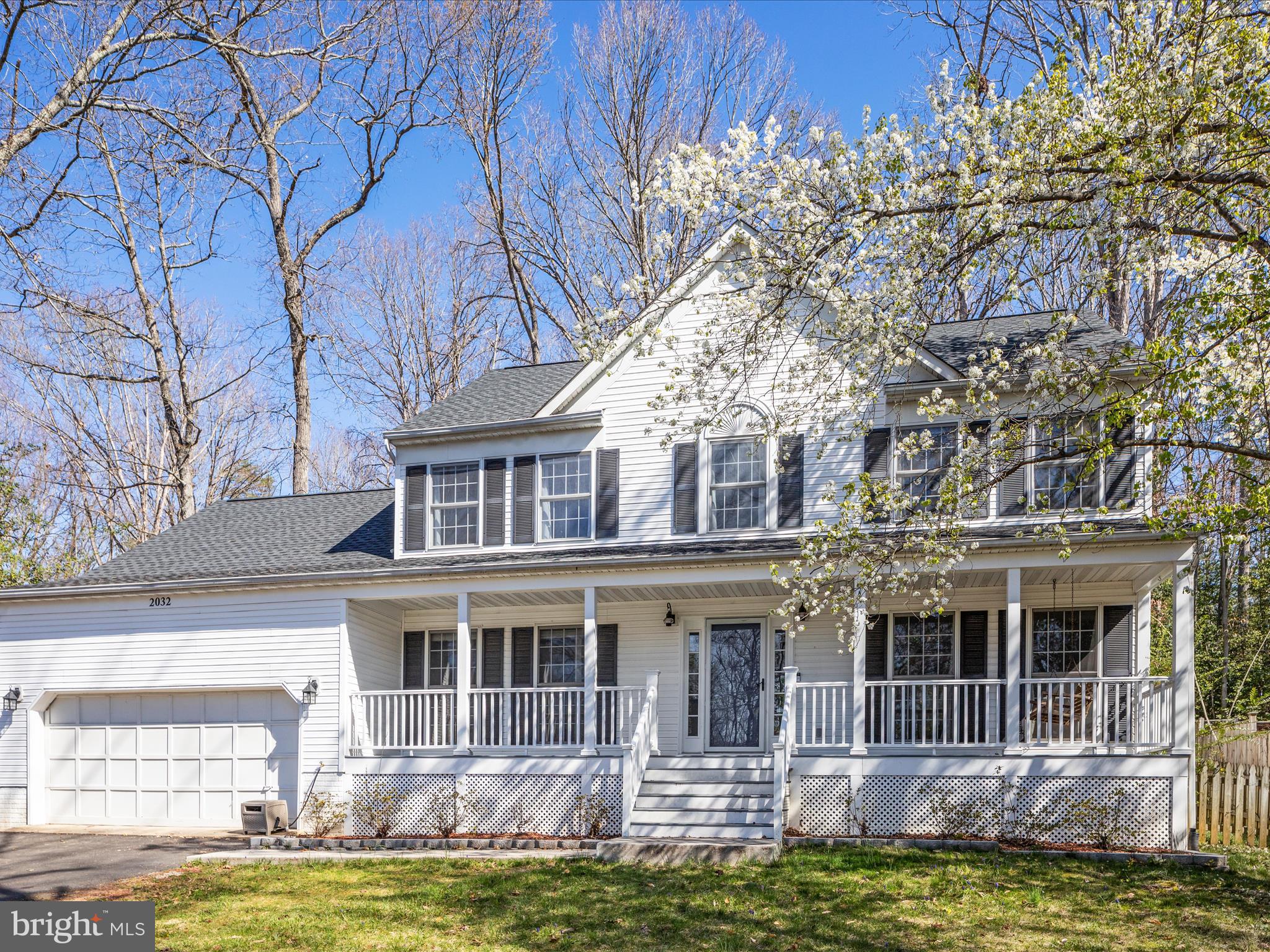 2032 Victoria Dr