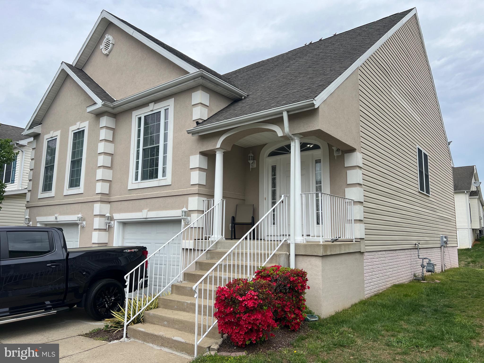 36 Hot Springs Way