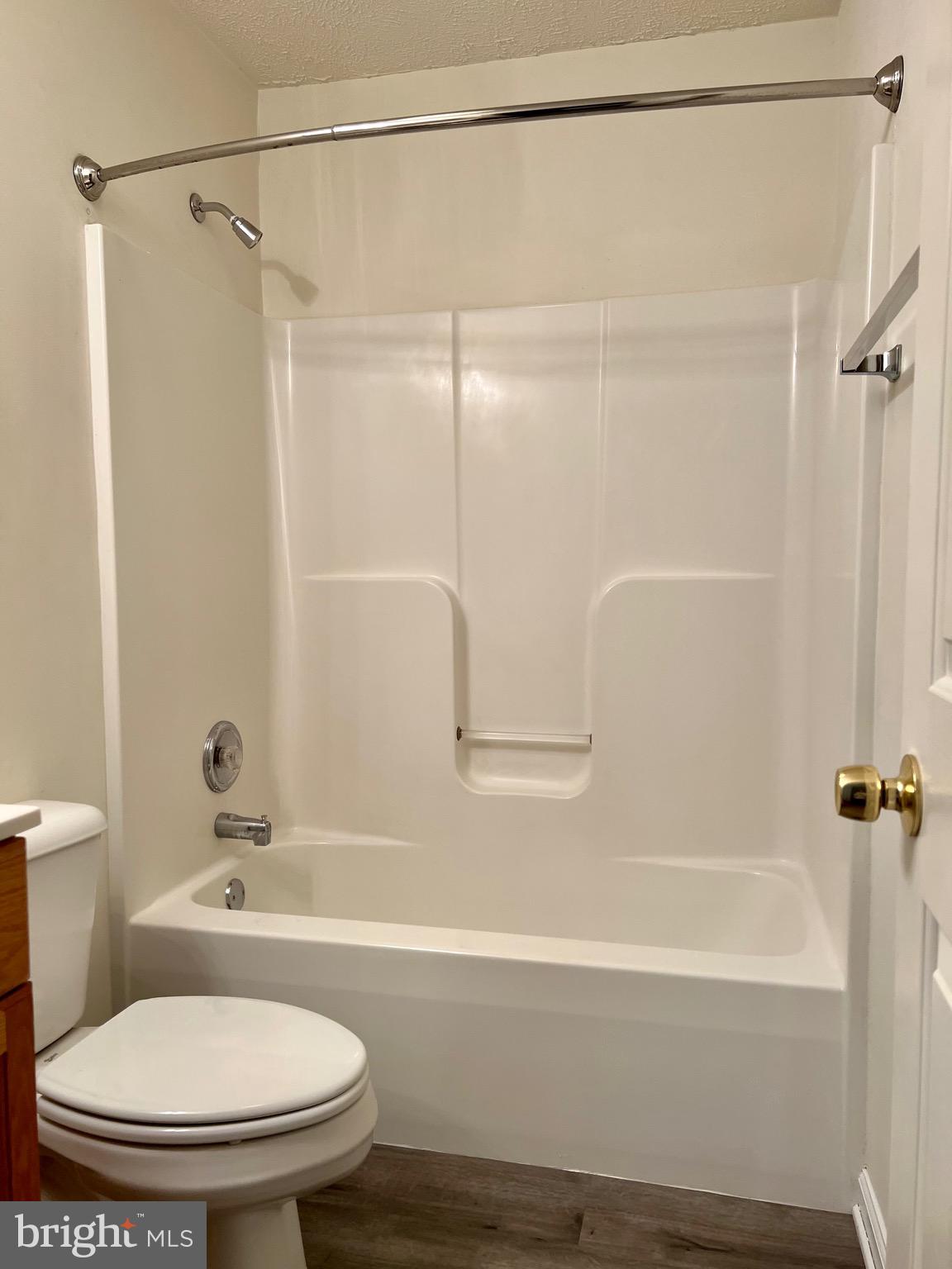 36 Hot Springs Way
