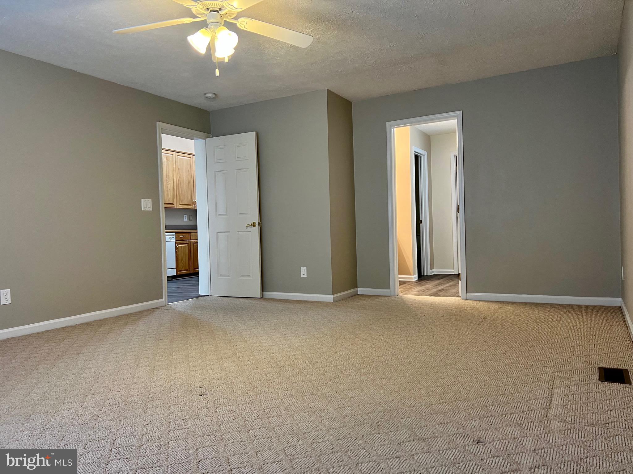36 Hot Springs Way