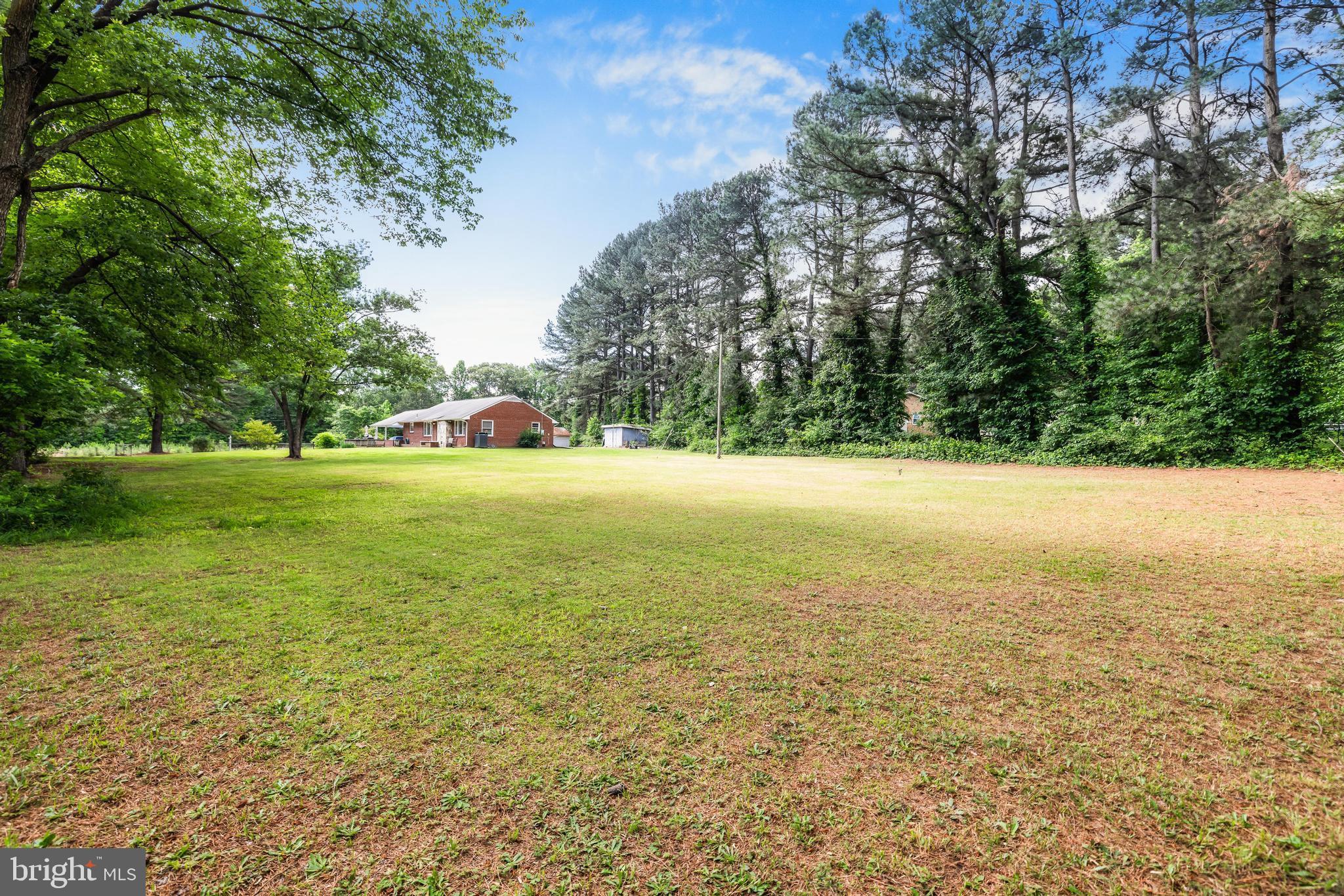 20 Seneca Ln