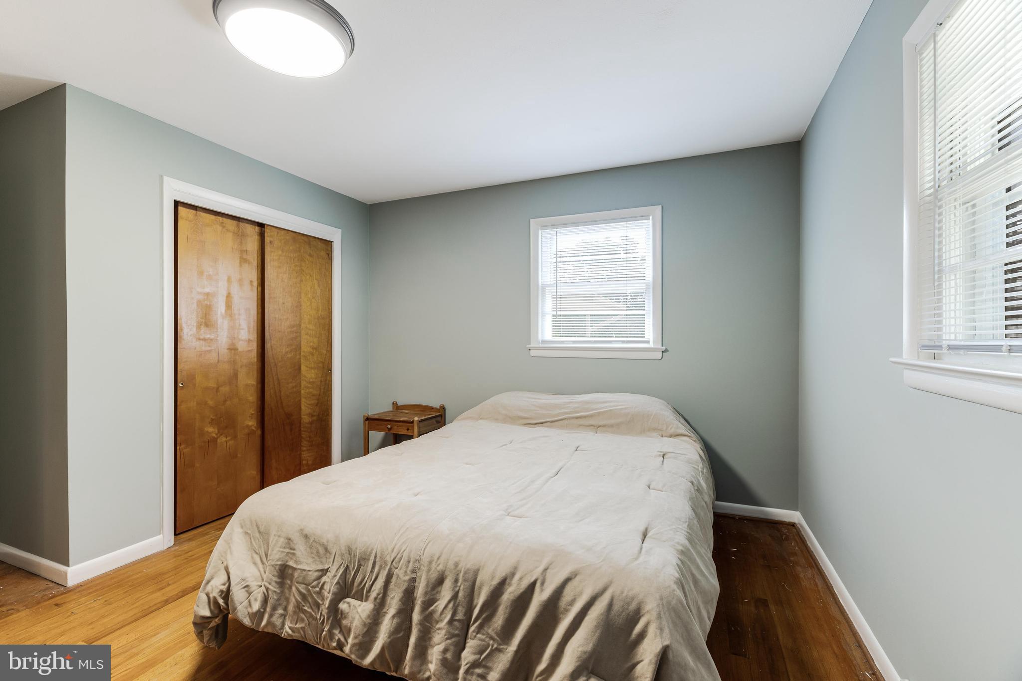 20 Seneca Ln