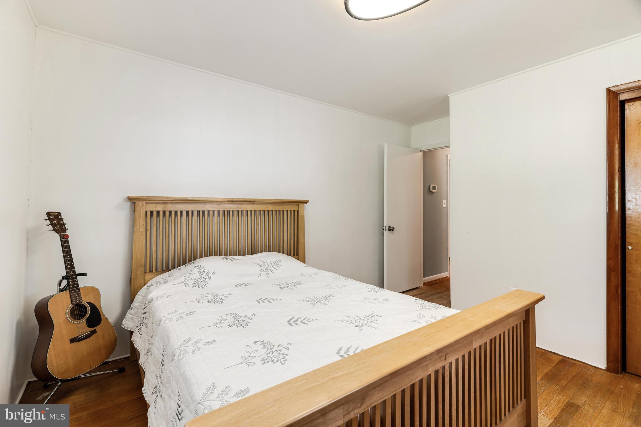20 Seneca Ln
