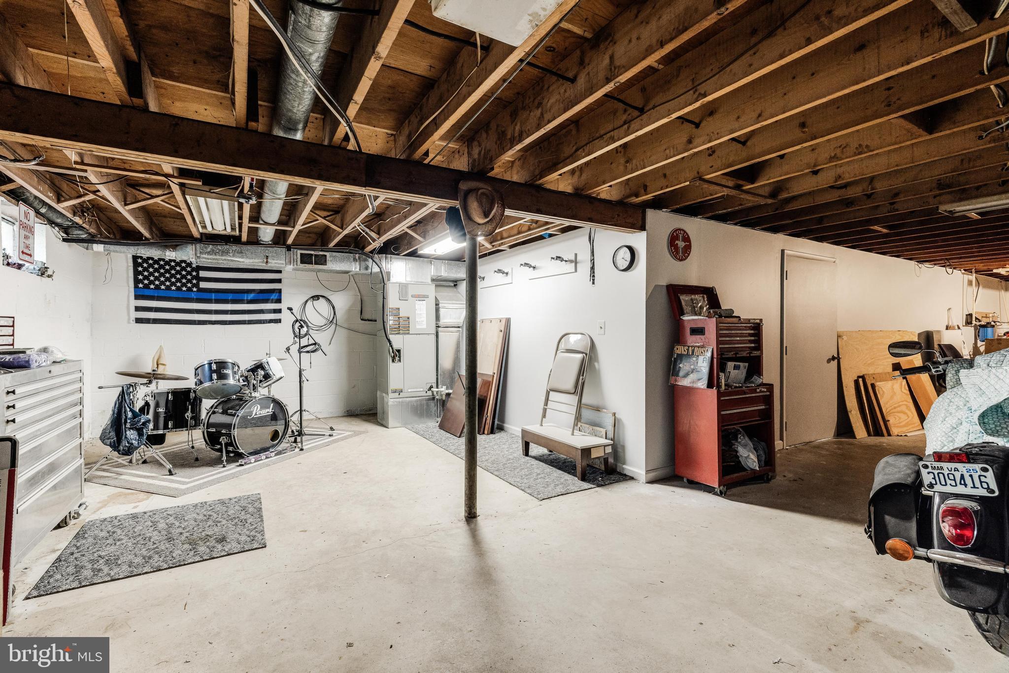 20 Seneca Ln