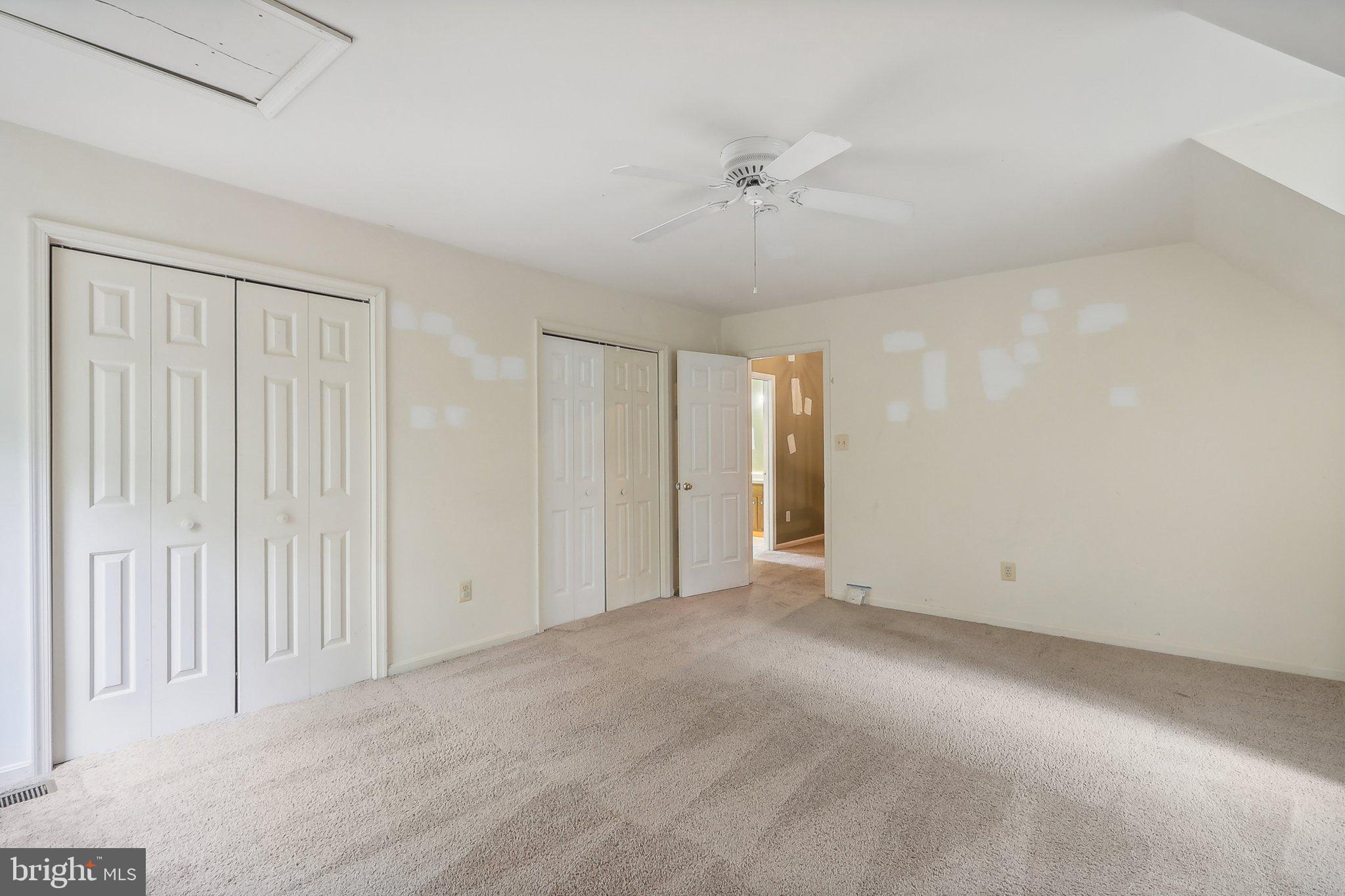 90 Panners Ln
