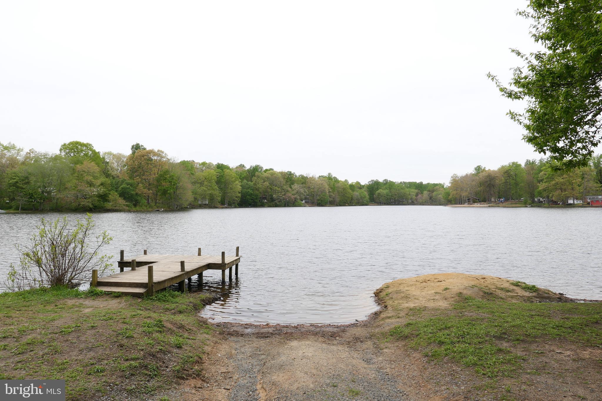 1 Hillcrest Dr