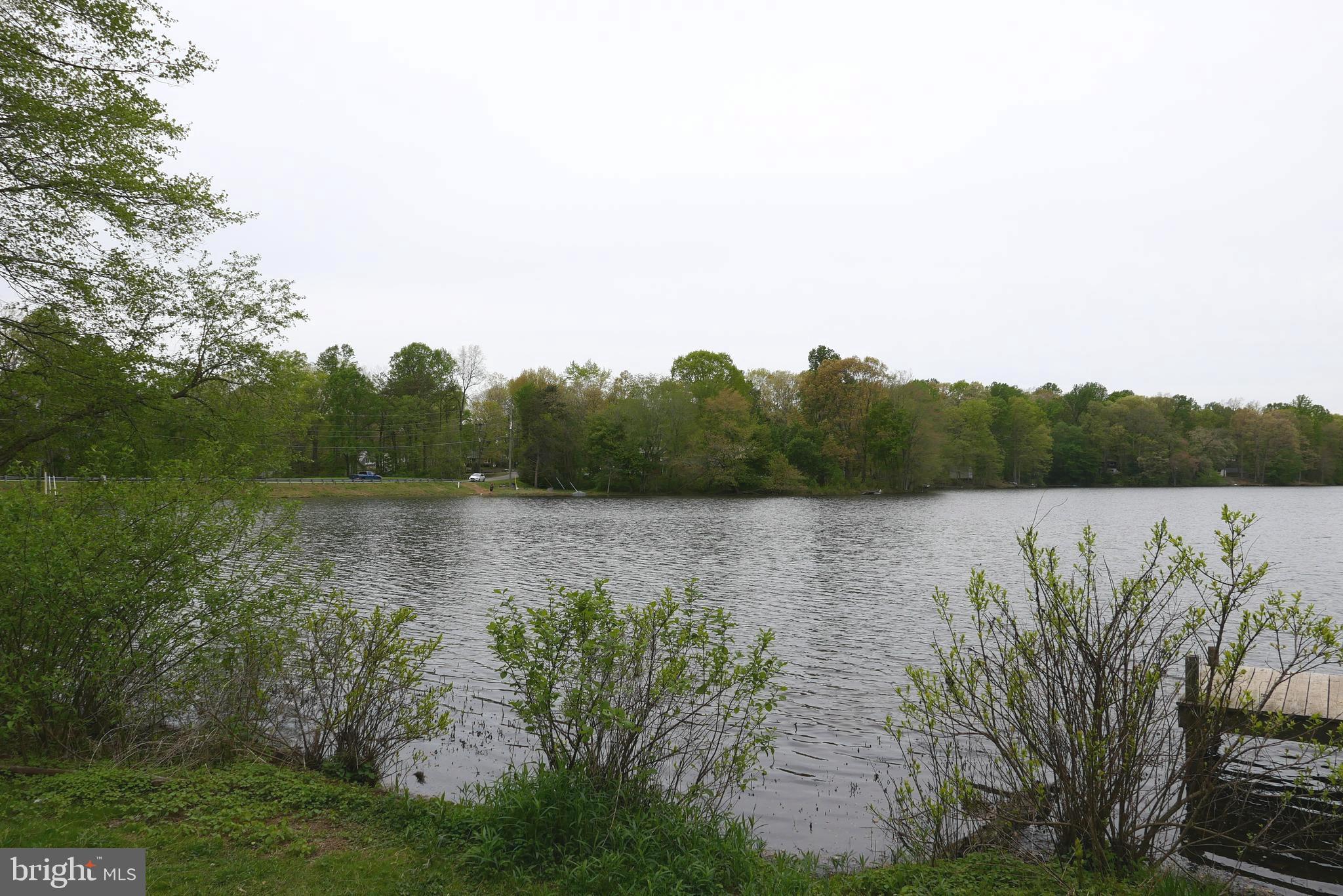 1 Hillcrest Dr