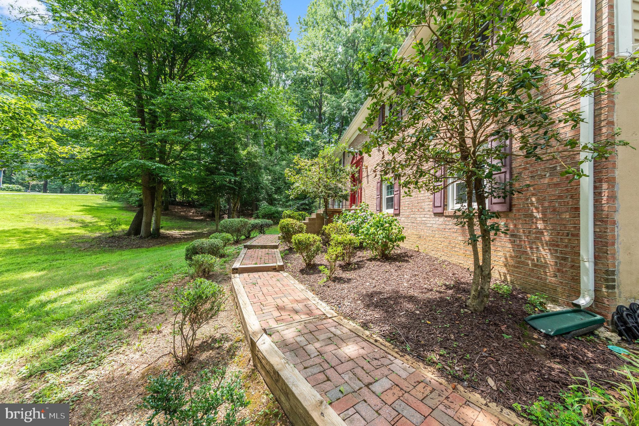 7 Quail Run Dr