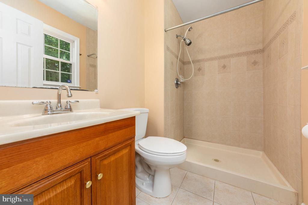 7 Quail Run Dr