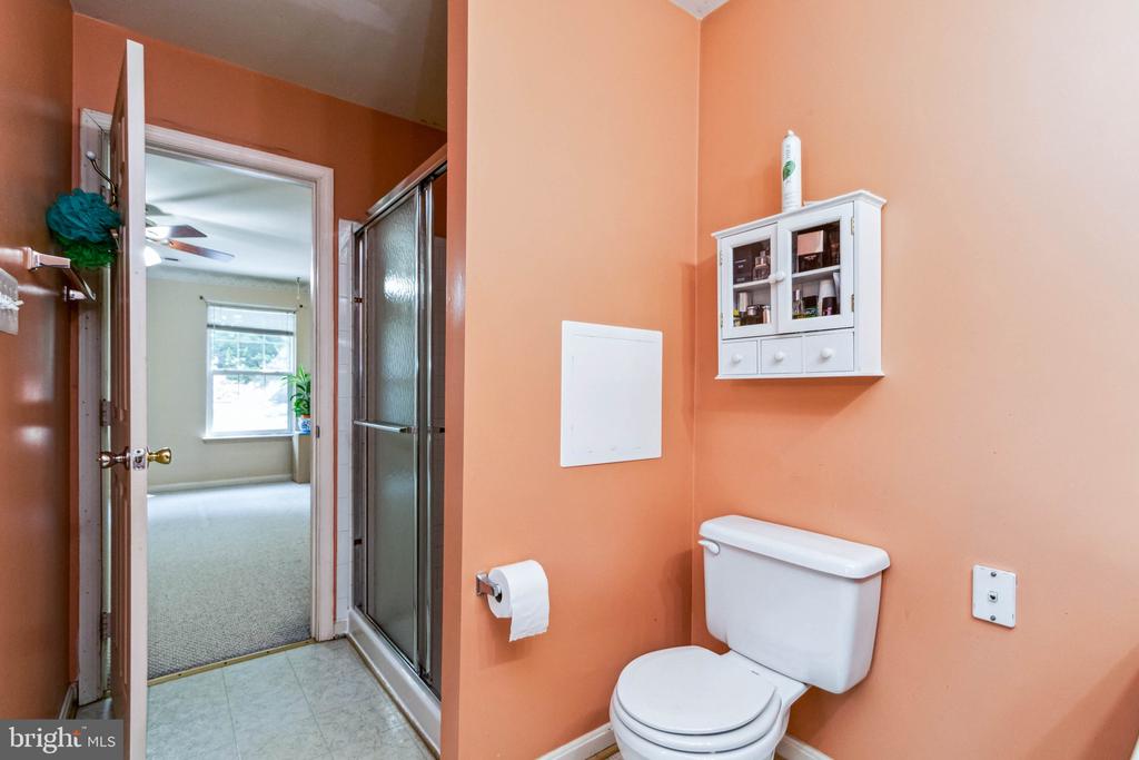 5 Candleridge Ct