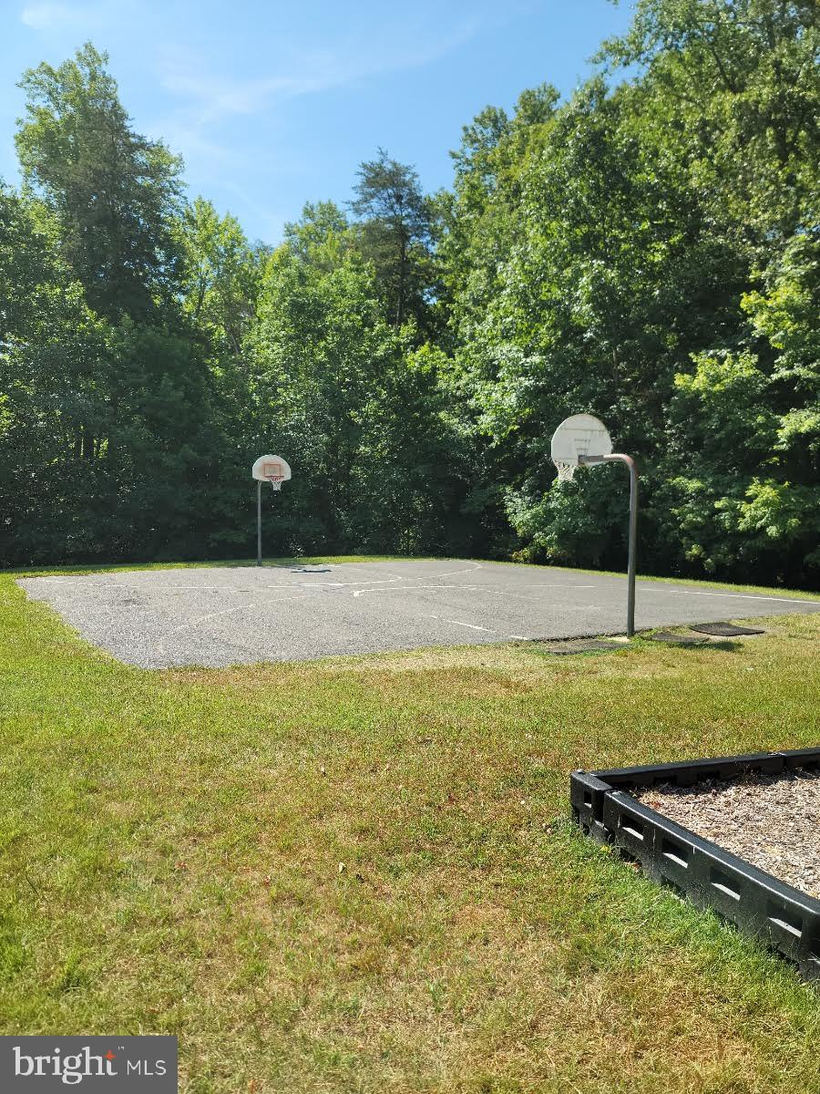 5 Candleridge Ct