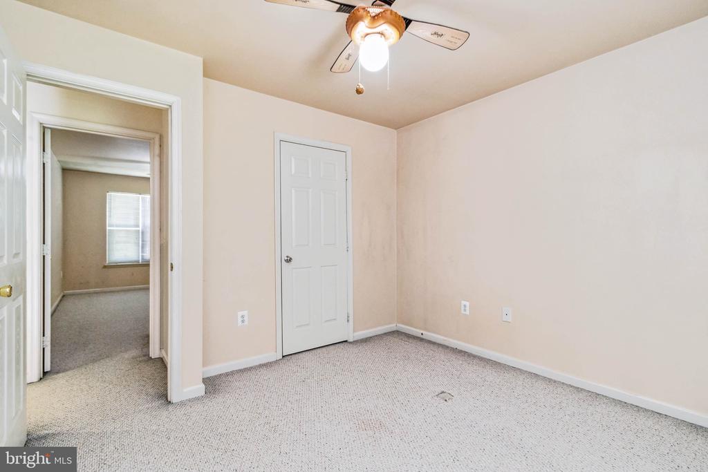 5 Candleridge Ct