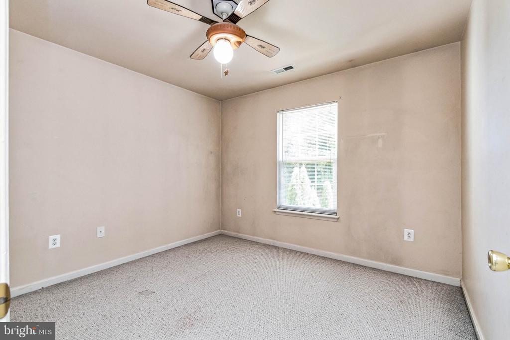 5 Candleridge Ct