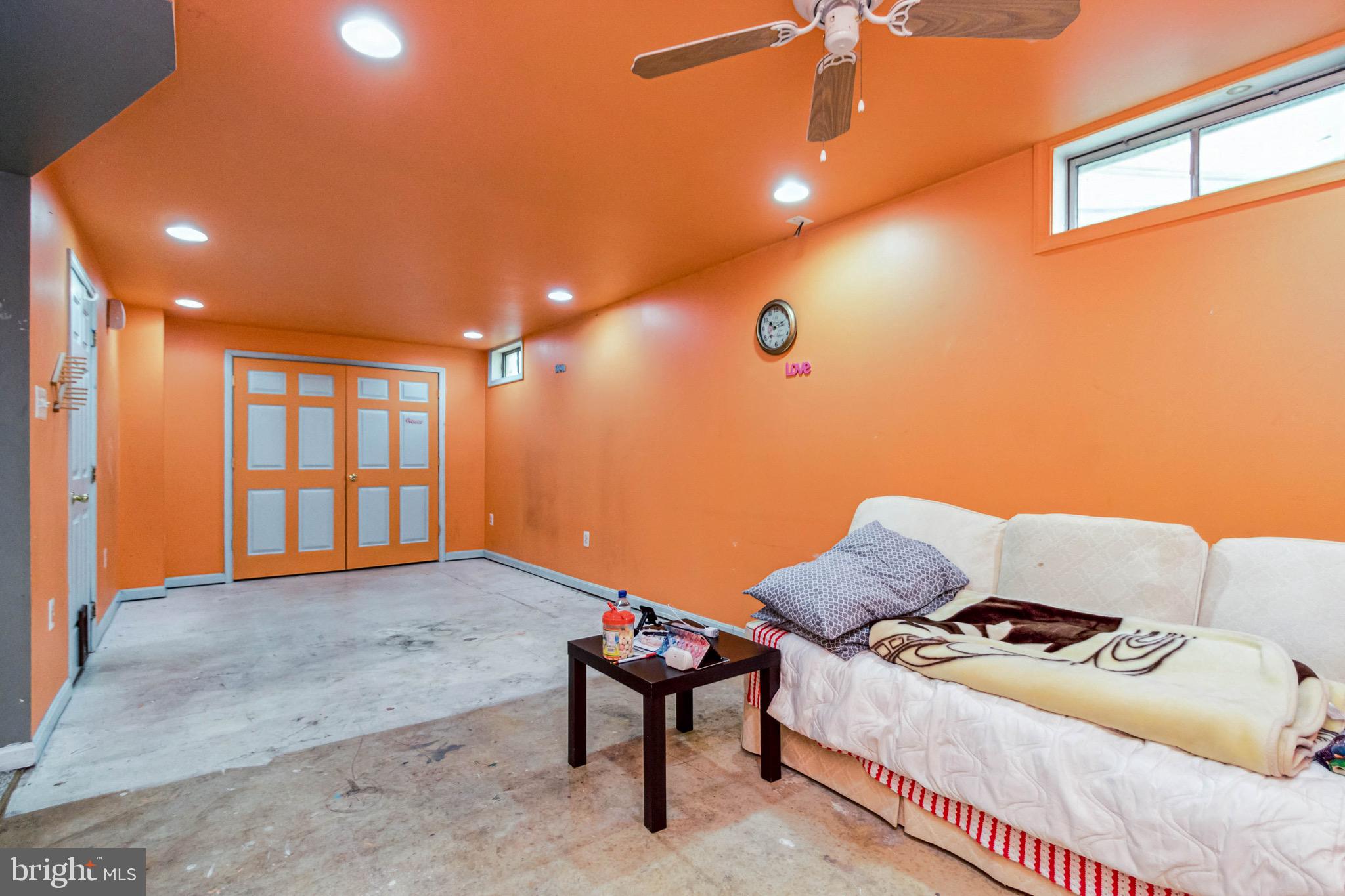 5 Candleridge Ct