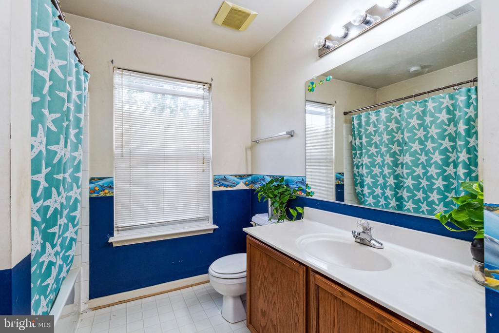 5 Candleridge Ct
