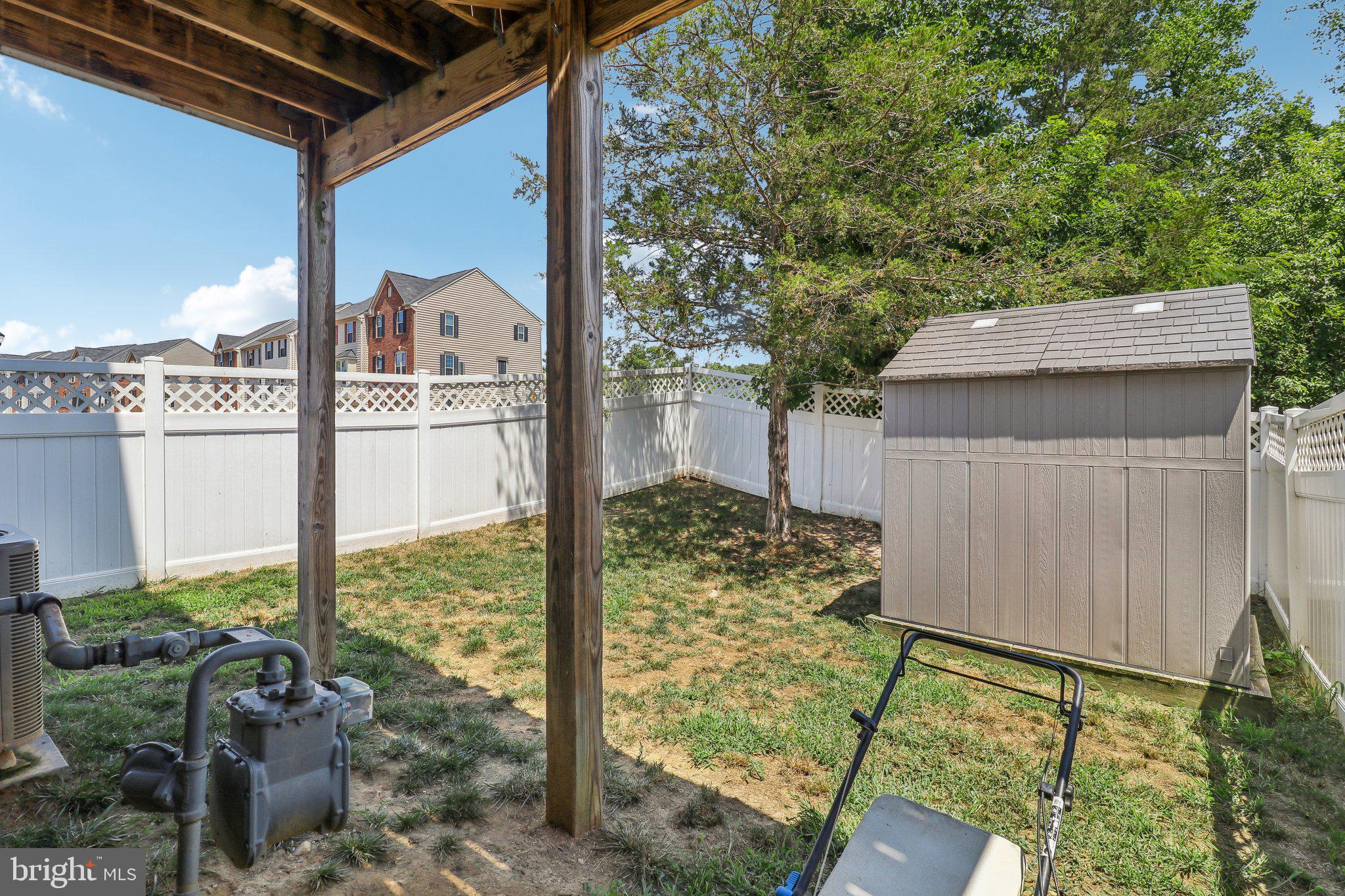 103 Tree Line Dr