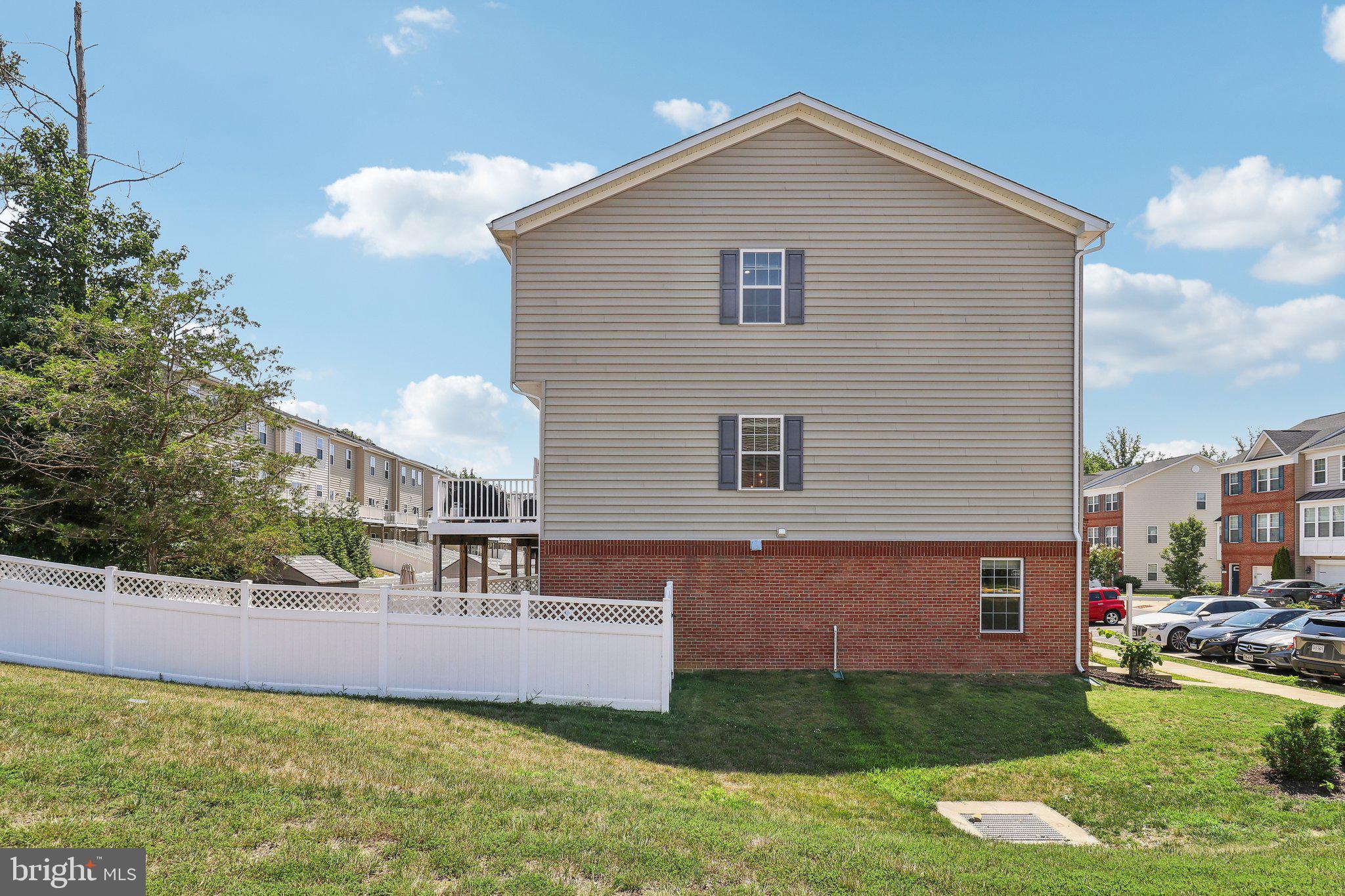 103 Tree Line Dr