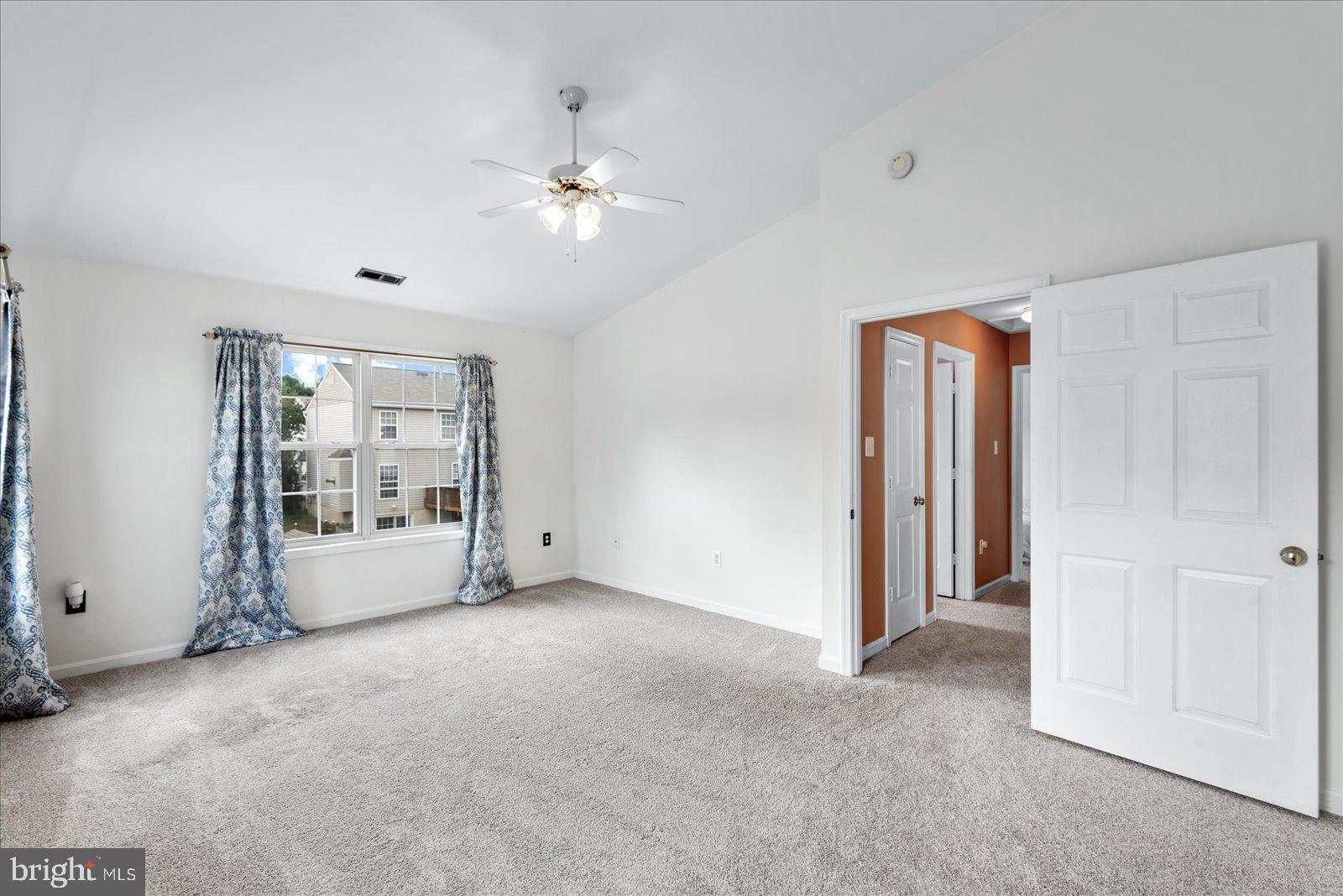 5 Ella Ct