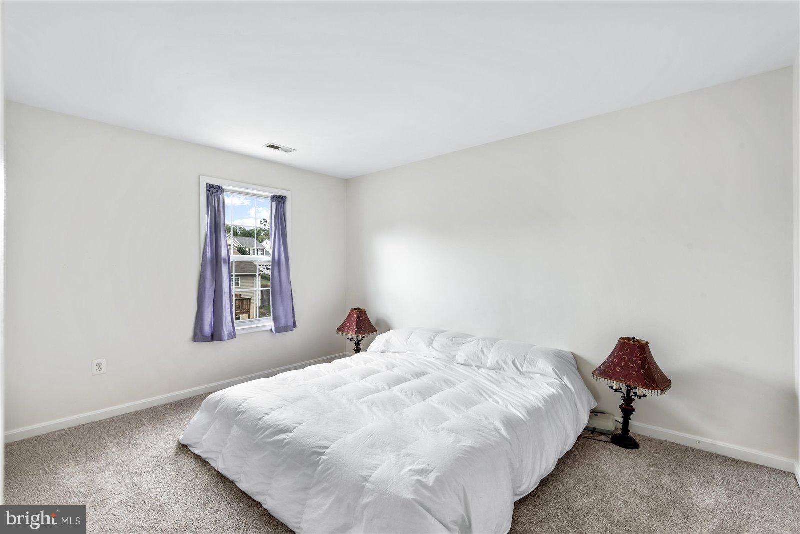 5 Ella Ct