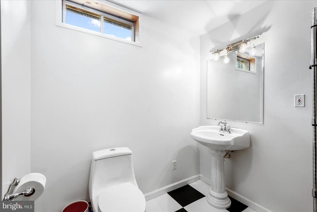 5 Ella Ct
