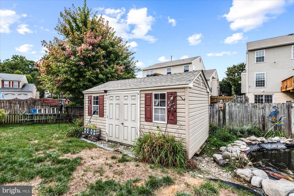 5 Ella Ct