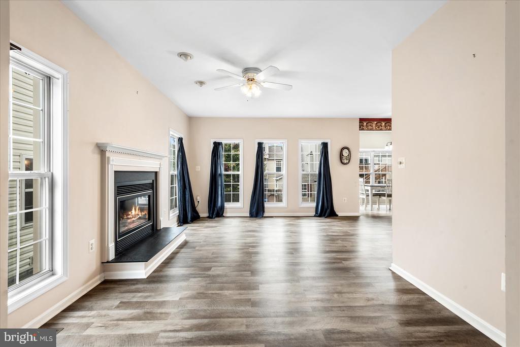 5 Ella Ct