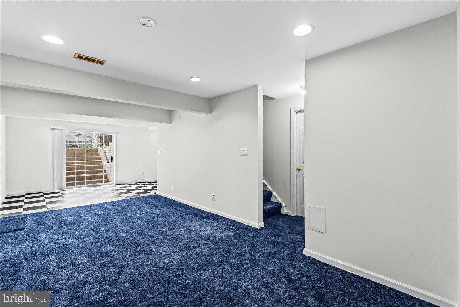 5 Ella Ct