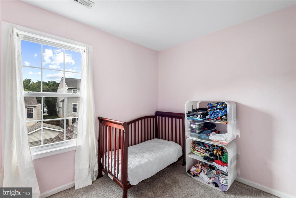 5 Ella Ct