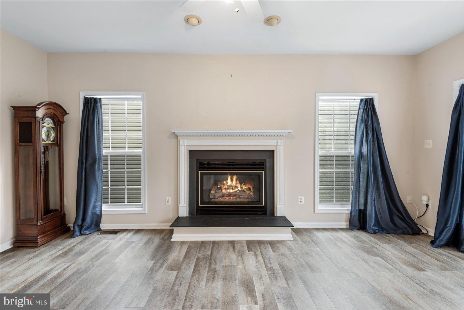 5 Ella Ct