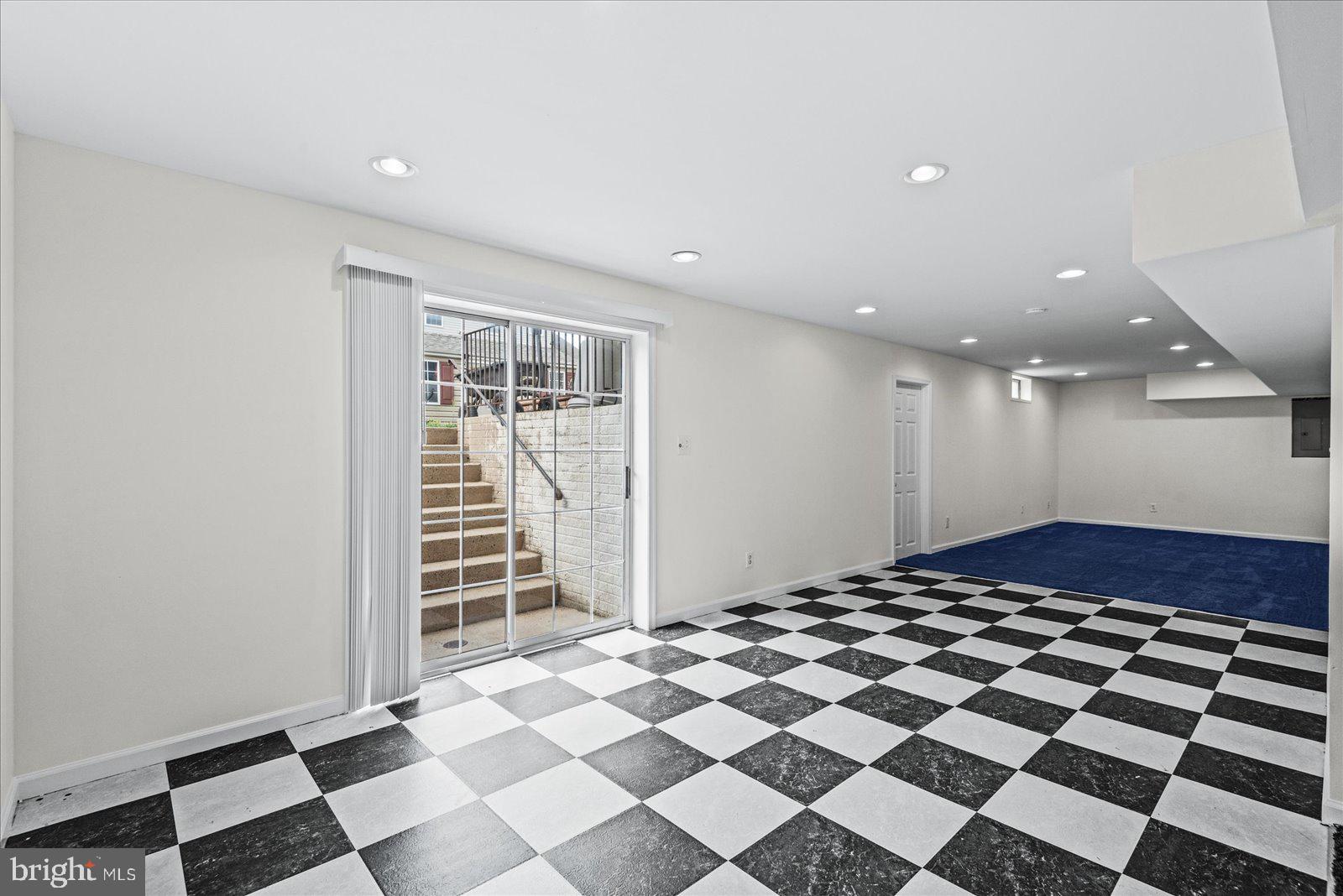 5 Ella Ct