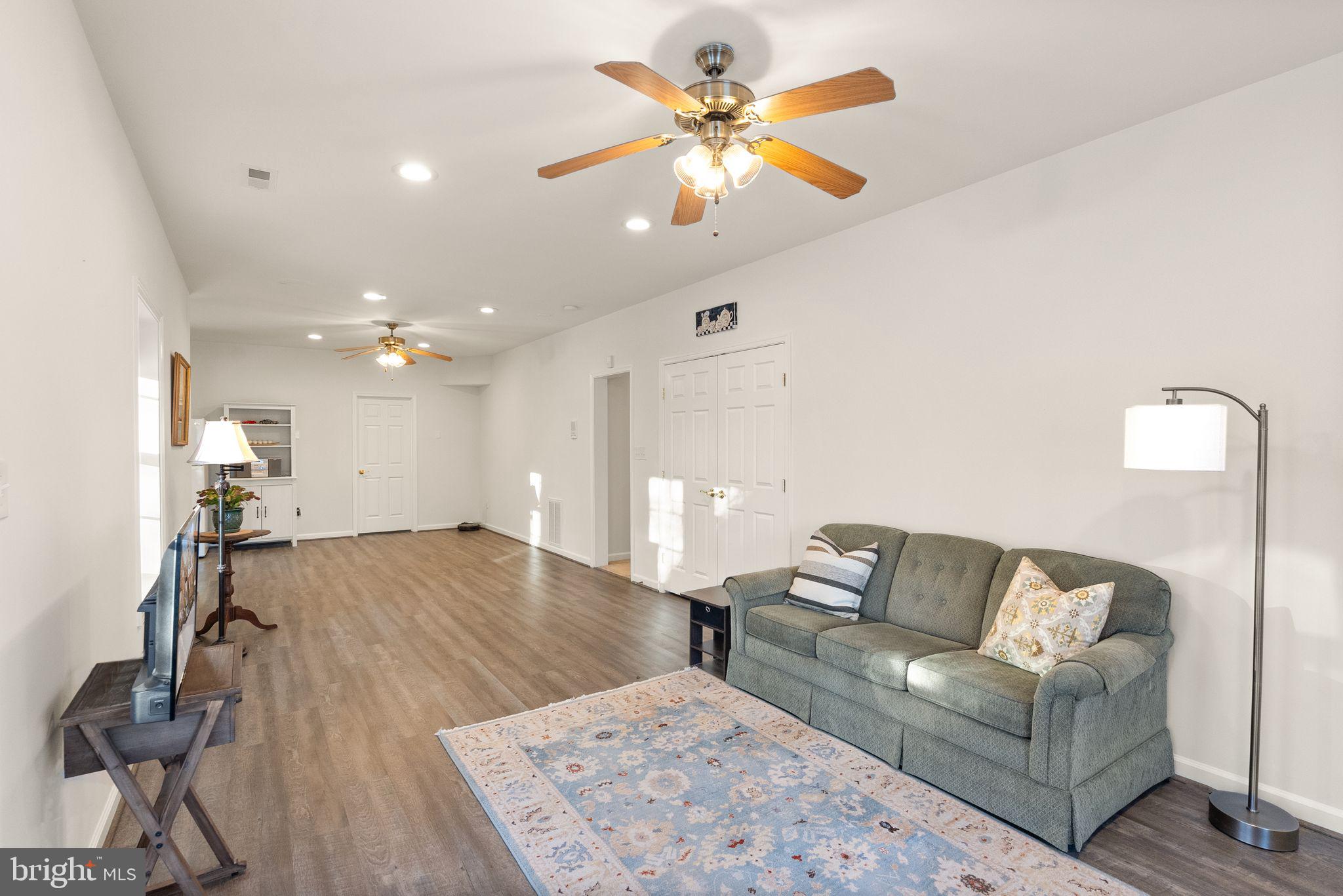 37 Sentinel Ridge Ln