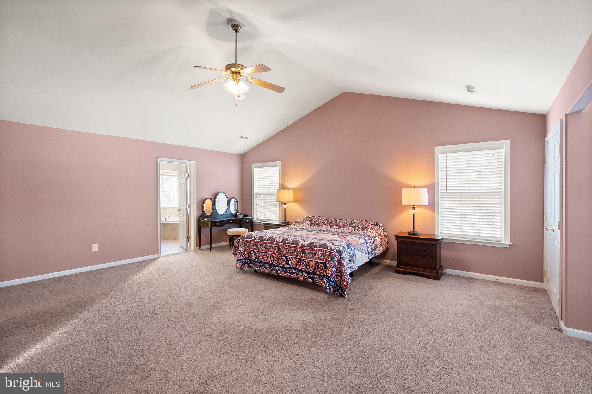 37 Sentinel Ridge Ln