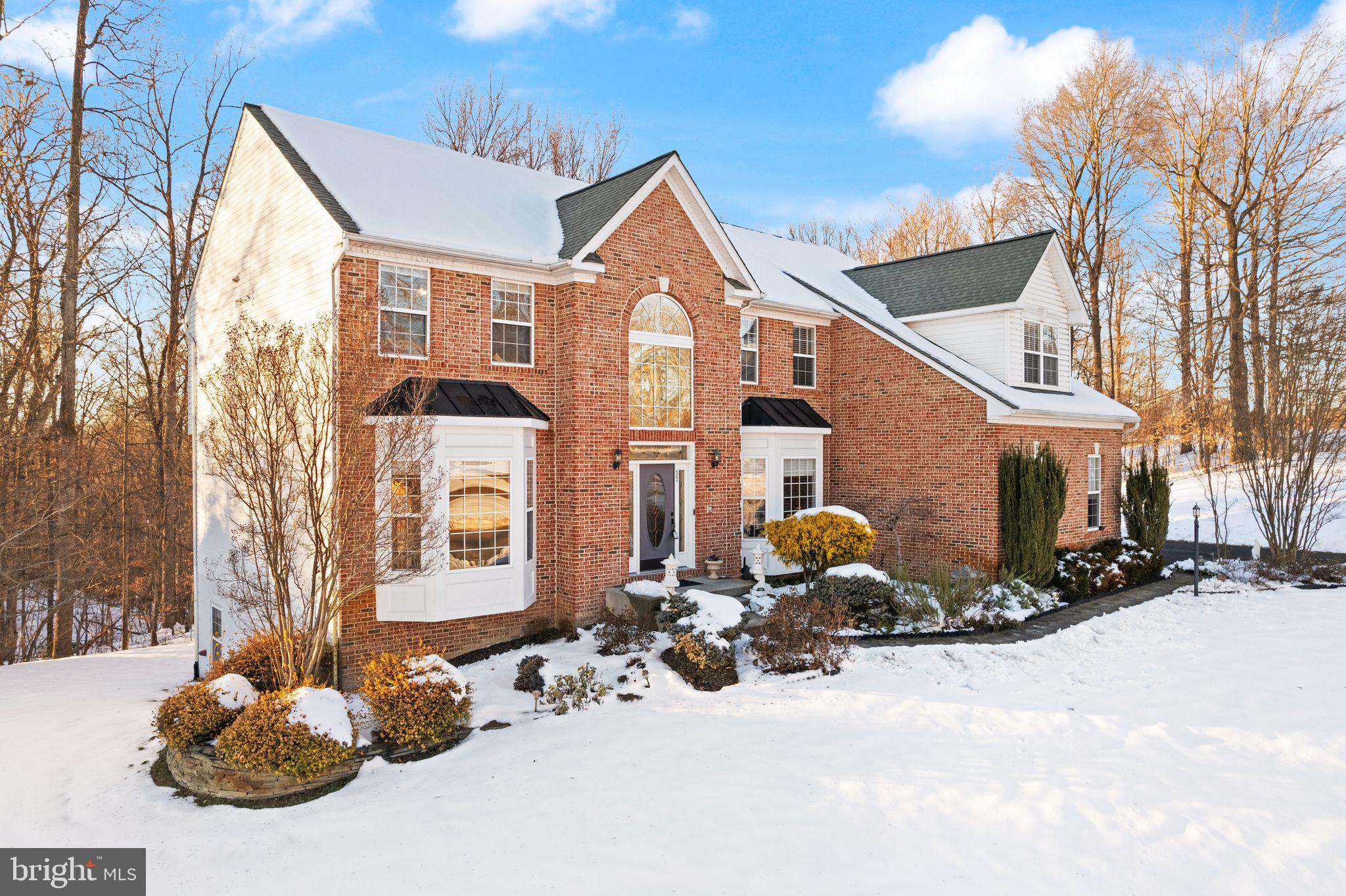 37 Sentinel Ridge Ln