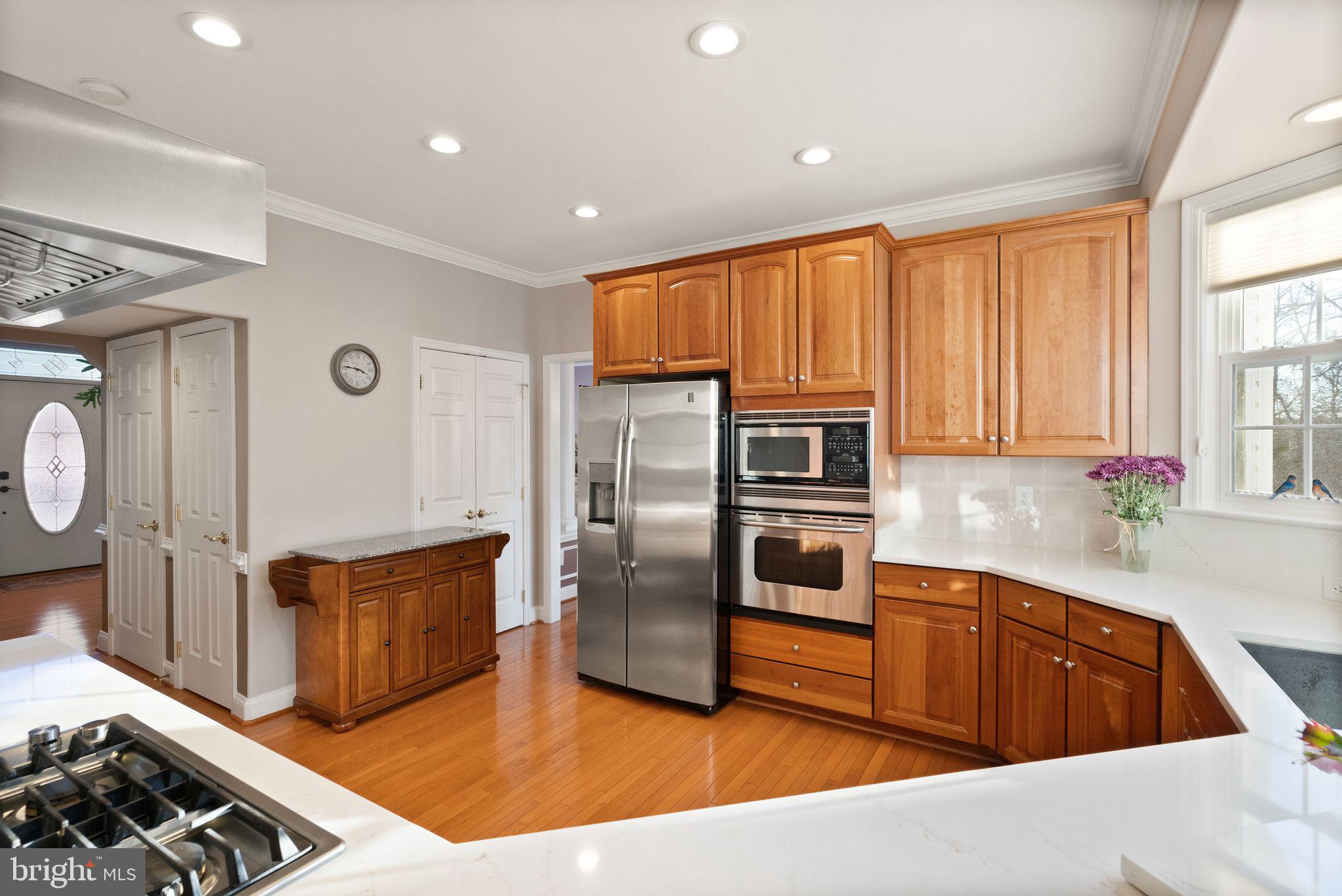 37 Sentinel Ridge Ln