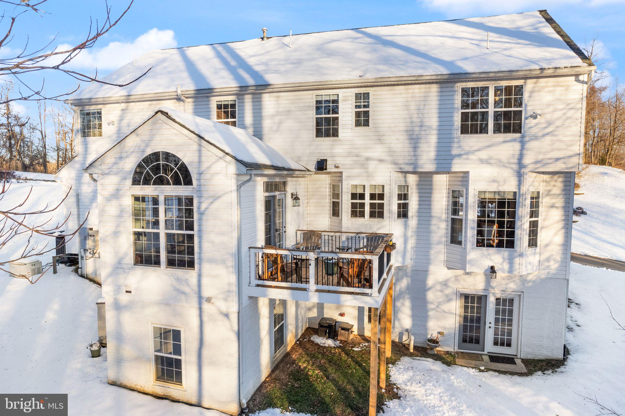 37 Sentinel Ridge Ln