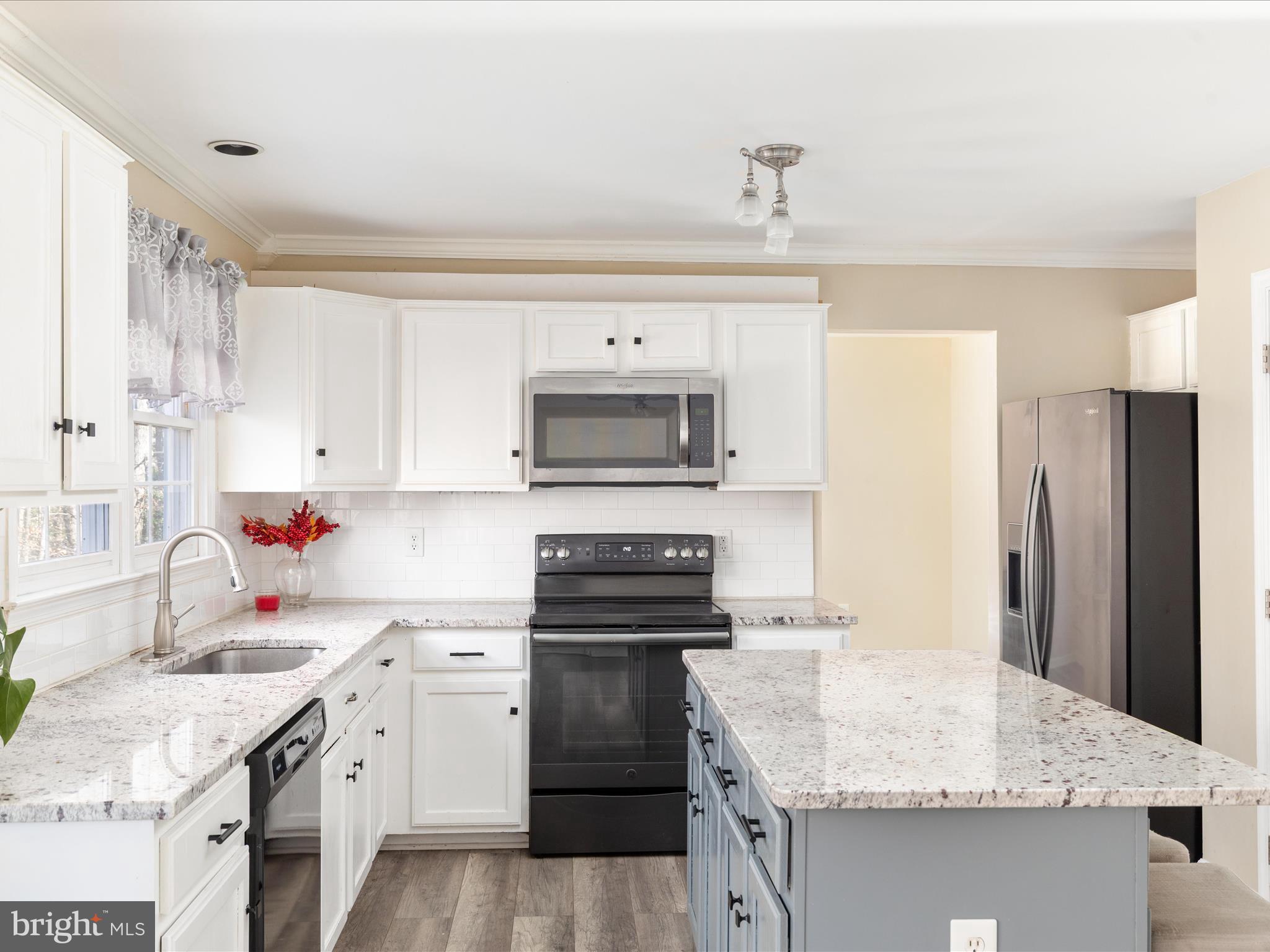 4 Willow Glen Ct