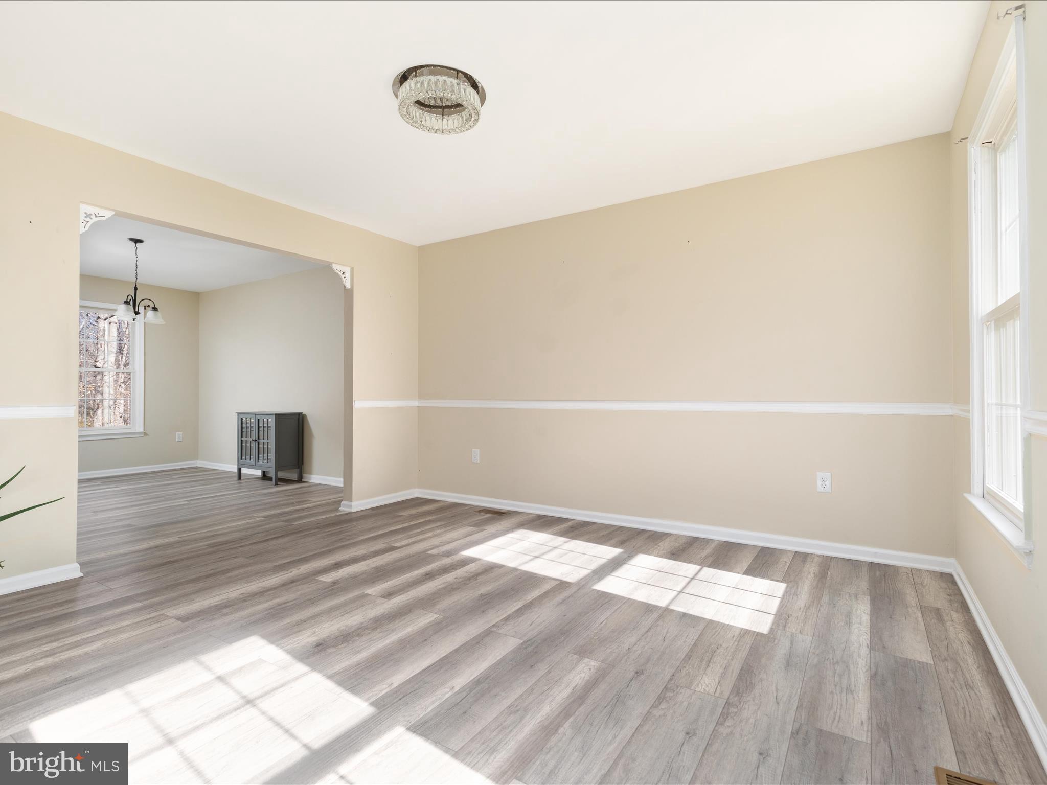 4 Willow Glen Ct