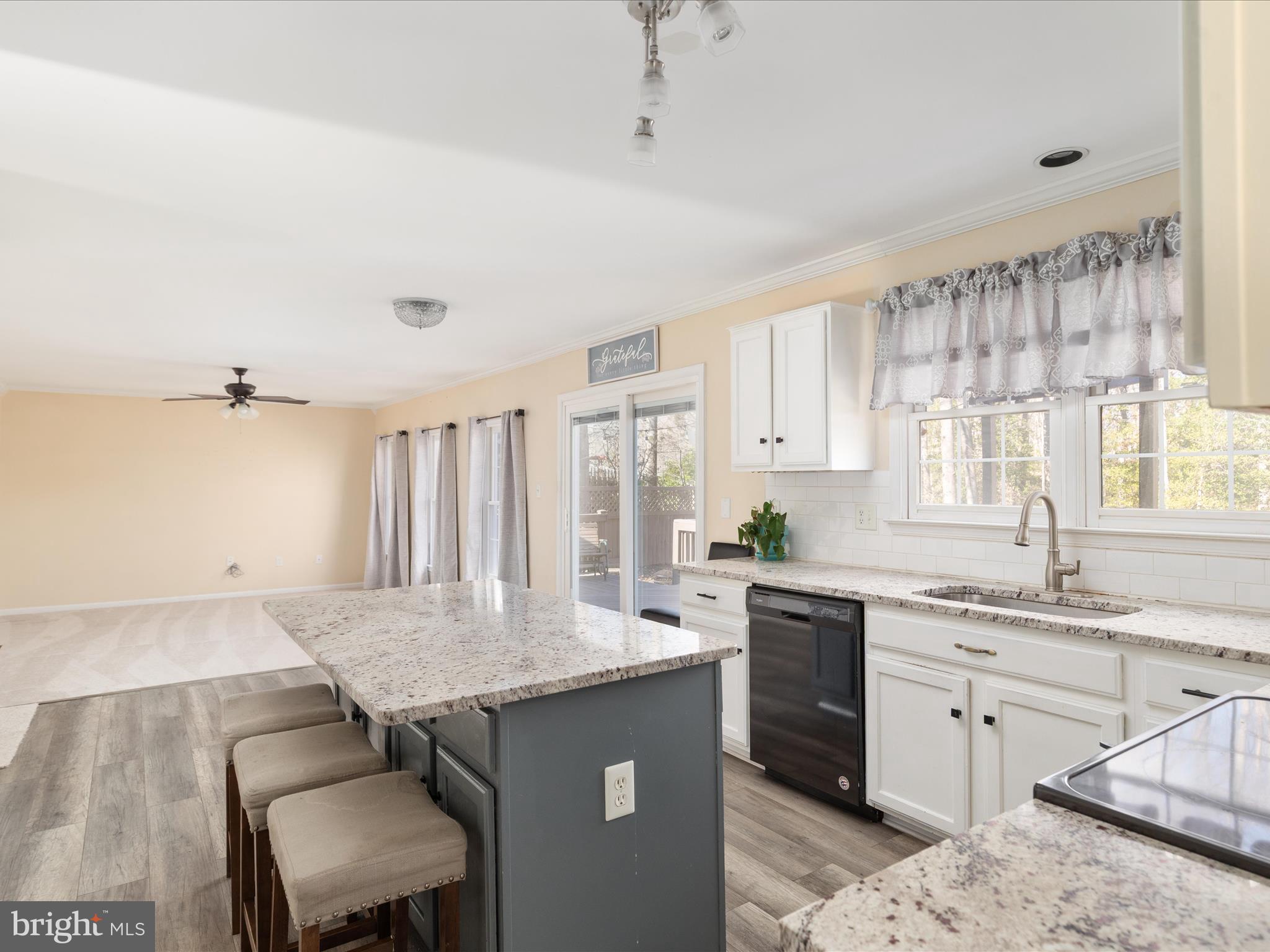 4 Willow Glen Ct