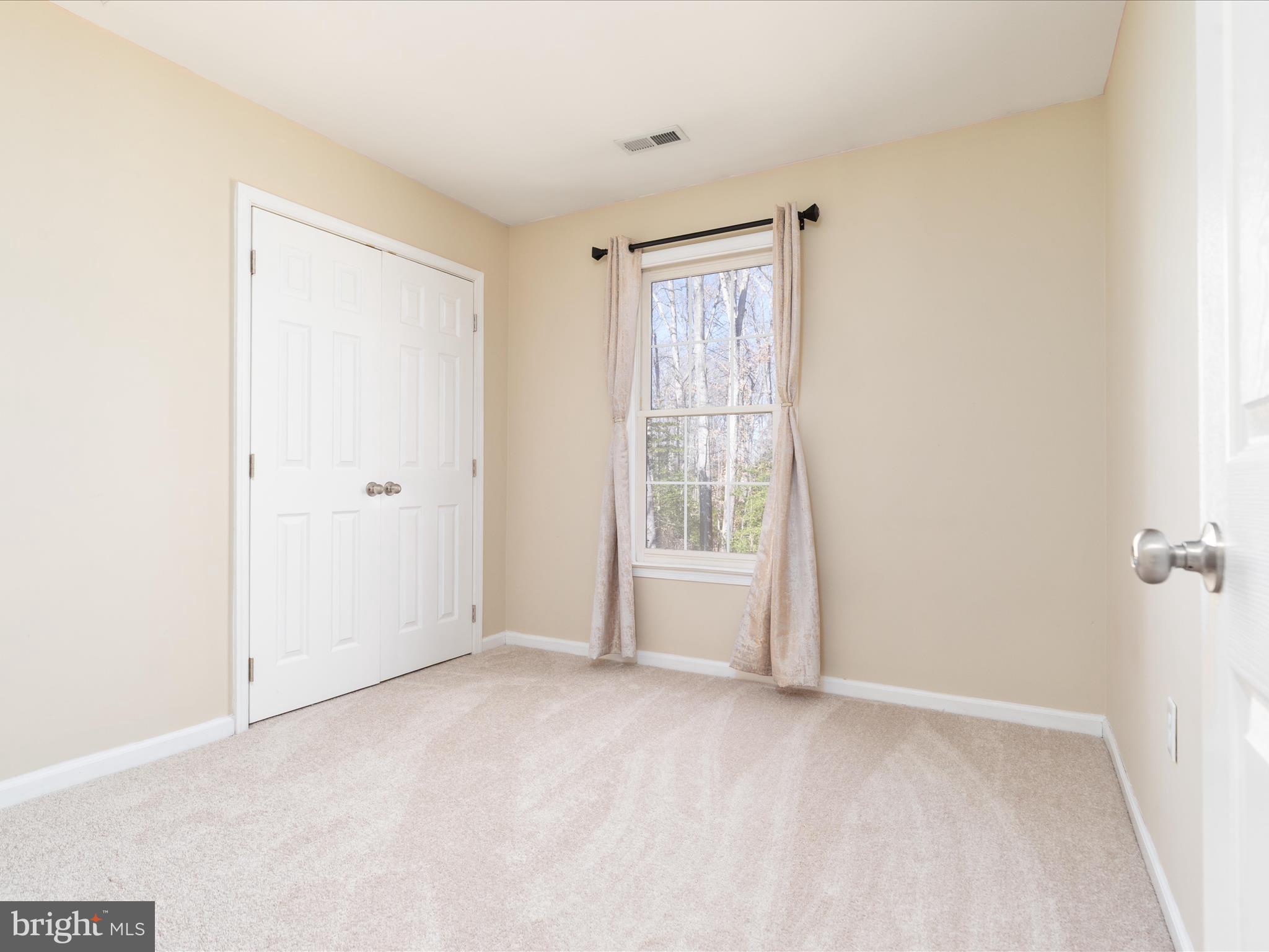 4 Willow Glen Ct