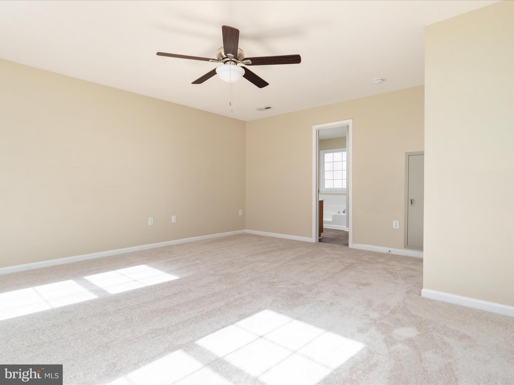 4 Willow Glen Ct