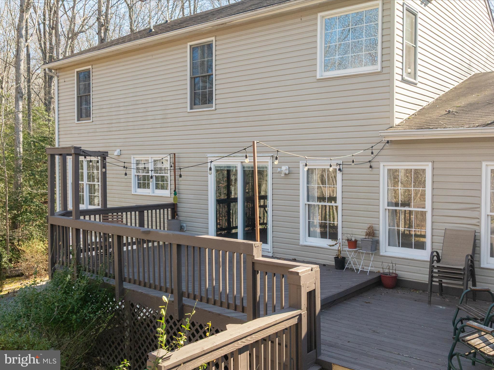 4 Willow Glen Ct