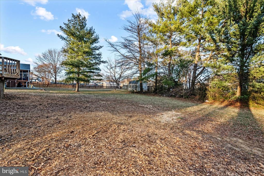 4 Dawson Dr