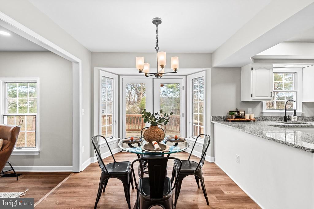 4 Dawson Dr
