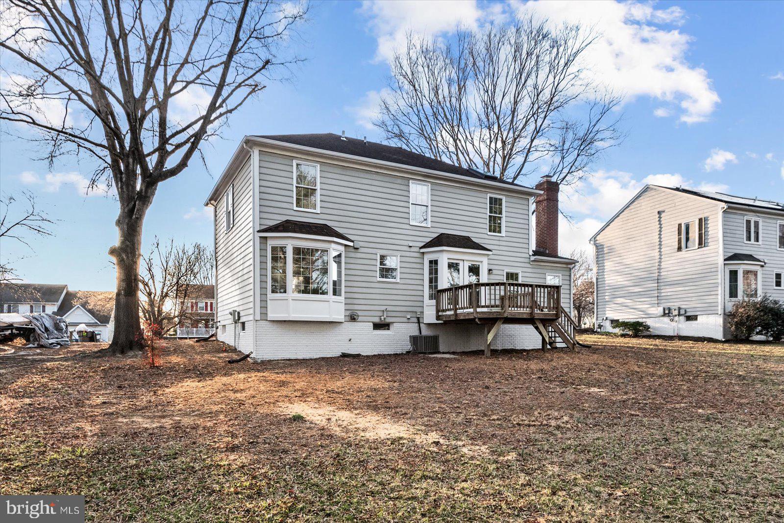 4 Dawson Dr