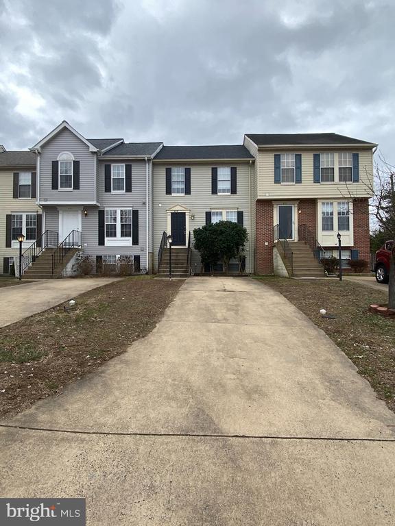409 SEDGWICK CT