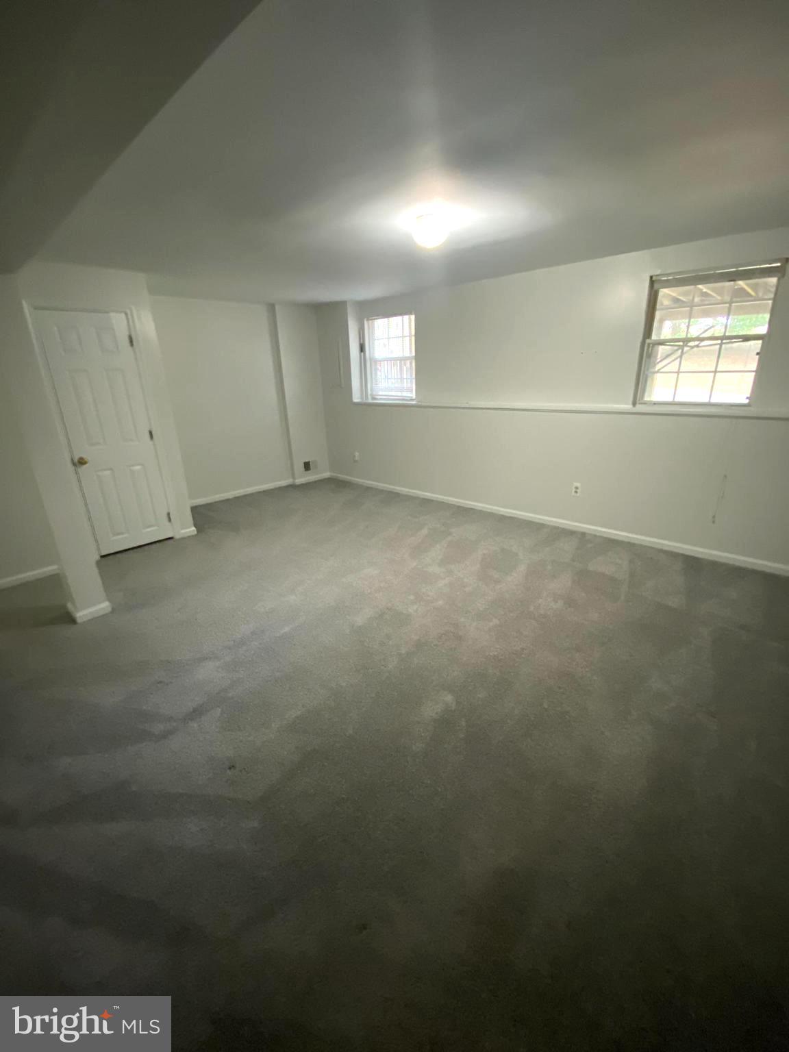 409 SEDGWICK CT